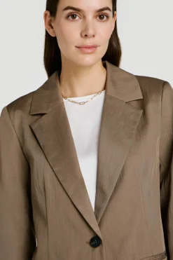 Americana blazer abotonada