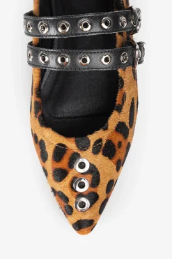 Bailarina se&ntilde;ora Estrella Leopardo