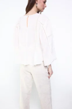 Blusa bordada