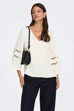 Blusa manga 3/4 encaje