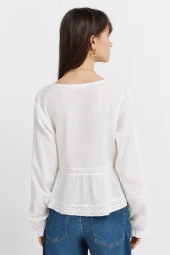 Blusa rom&aacute;ntica blanca