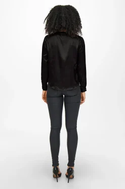 Blusa satinada manga larga