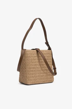 Bolso de paja trenzada
