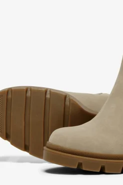Botines de tac&oacute;n tipo chelsea
