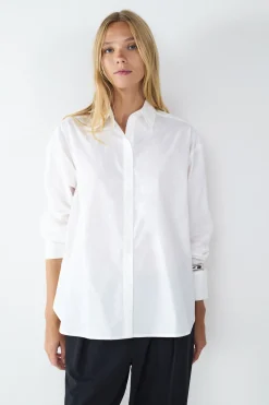Camisa b&aacute;sica popel&iacute;n