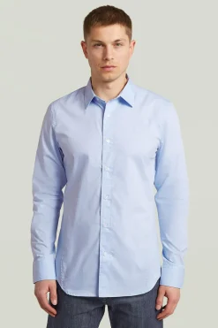 Camisa de manga larga y corte ajustado