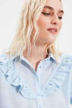 Camisa detalle volantes