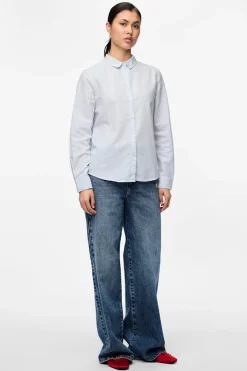 Camisa oxford b&aacute;sica