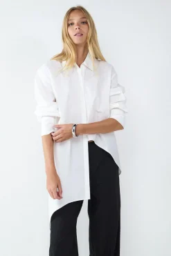 Camisa popel&iacute;n asim&eacute;trica