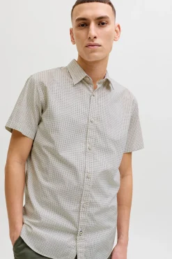 Camisa slim fit estampada