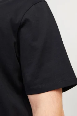 Camiseta b&aacute;sica logo