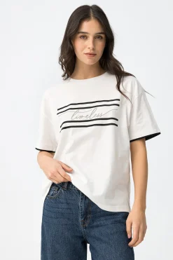 Camiseta con rayas