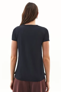 Camiseta de cuello pico