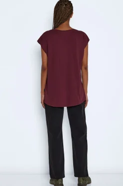 Camiseta de manga corta con cuello redondo