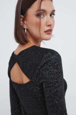 Camiseta lurex escote espalda