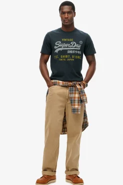 Camiseta manga corta básica con logotipo grande