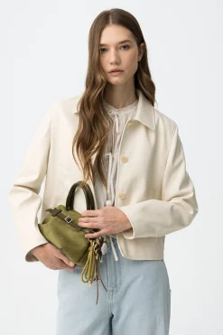 Chaqueta abotonada efecto piel