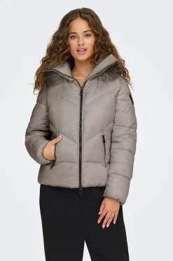 Chaqueta acolchada con capucha