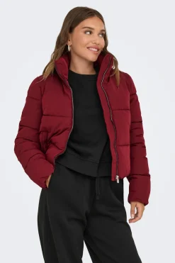 Chaqueta acolchada corta