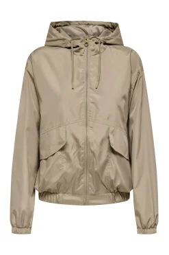 Chaqueta con capucha