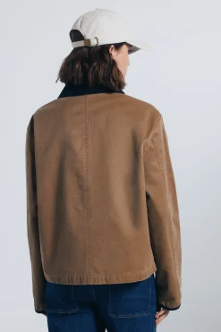 Chaqueta corta encerada
