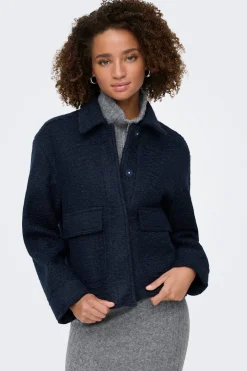 Chaqueta corta textura
