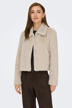 Chaqueta efecto pelo