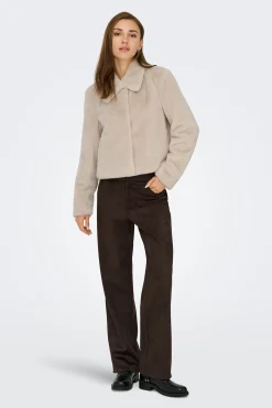 Chaqueta efecto pelo