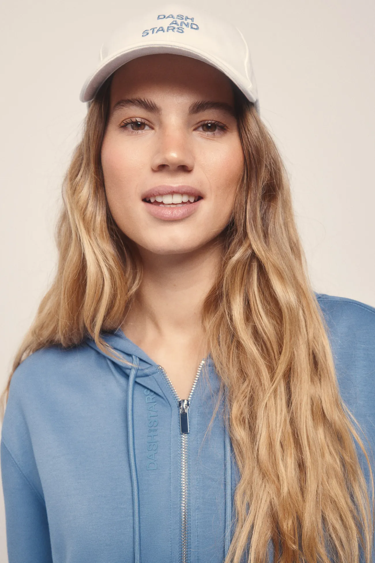 Chaqueta modal tacto suave azul