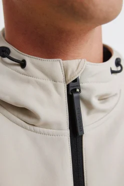 Chaqueta softshell capucha