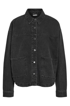Chaqueta vaquera bolsillos