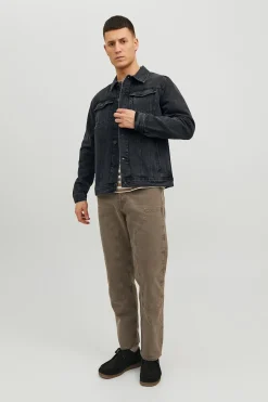 Chaqueta vaquera corta