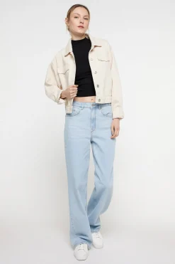 Chaqueta vaquera de mujer de algodón.