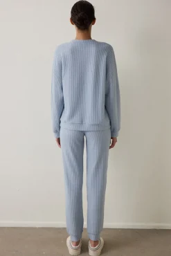 Conjunto de pijama de manga larga con cuello redondo y efecto t&eacute;rmico
