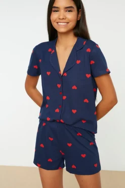 Conjunto pijama camisero corto corazones