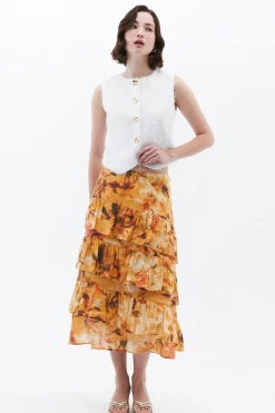 Falda midi