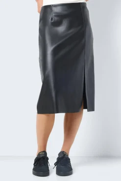 Falda midi polipiel