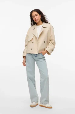 Gabardina corta cuello de solapa