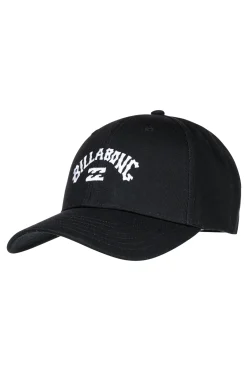 Gorra con ajuste posterior