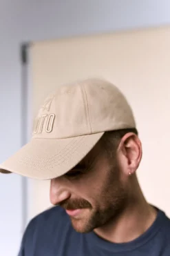 Gorra visera textil