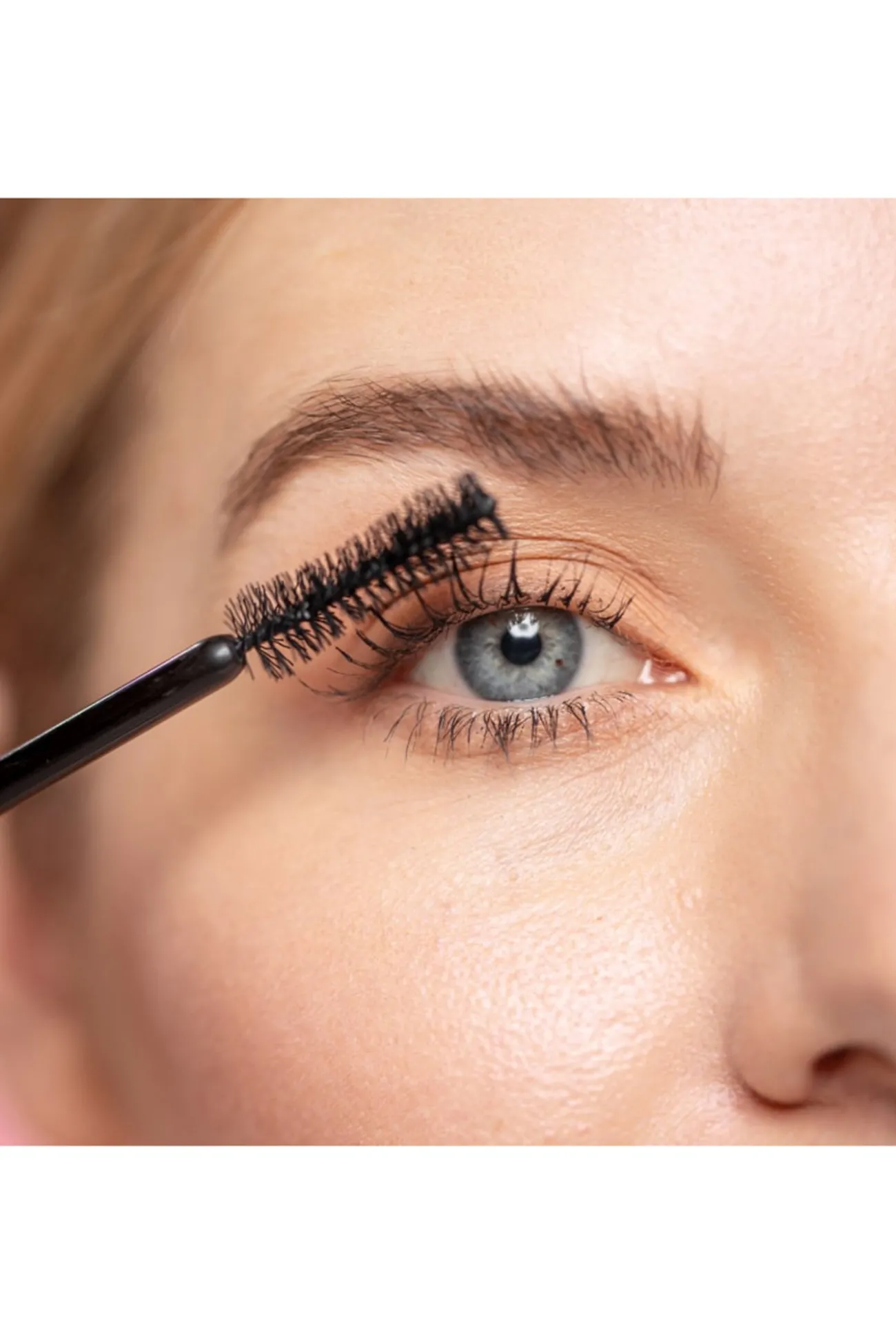 Infinite Eyelash Mascara