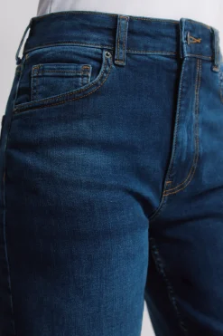 Jeans anchos tiro alto