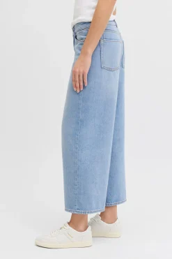 Jeans cropped tiro alto lavado
