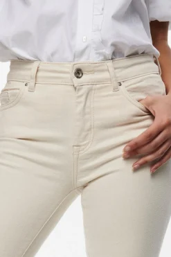 Jeans flared