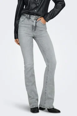 Jeans flared