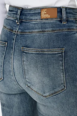 Jeans Flare Tiro Alto