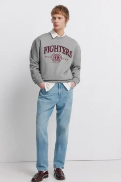Jeans lavado medio claro regular fit