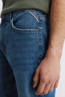 Jeans lavado medio slim fit