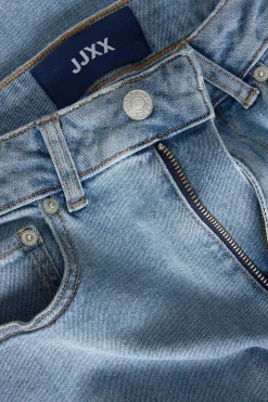 Jeans Mom