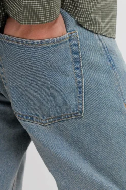 Jeans relaxed tiro medio vaquero
